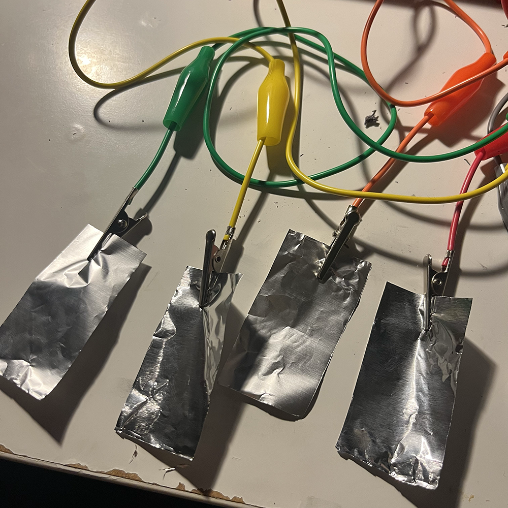 Detailed photo of controller 3